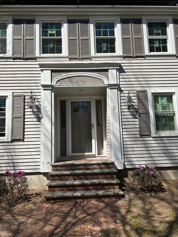 9 College Pond Drive Property Photo 2