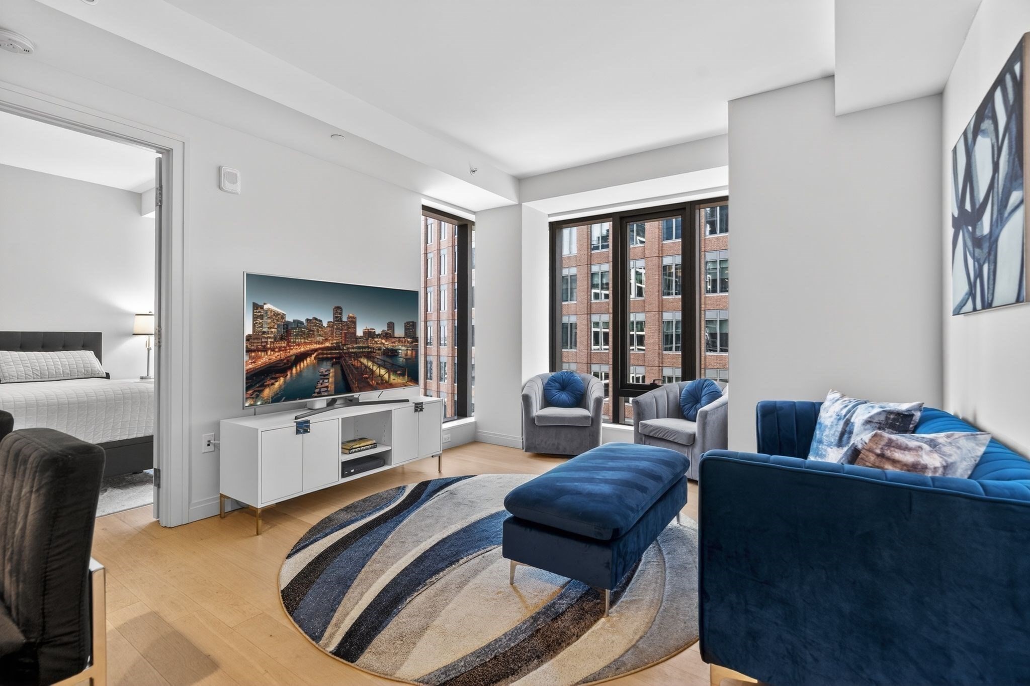 135 Seaport Blvd # 1506 Property Photo 3