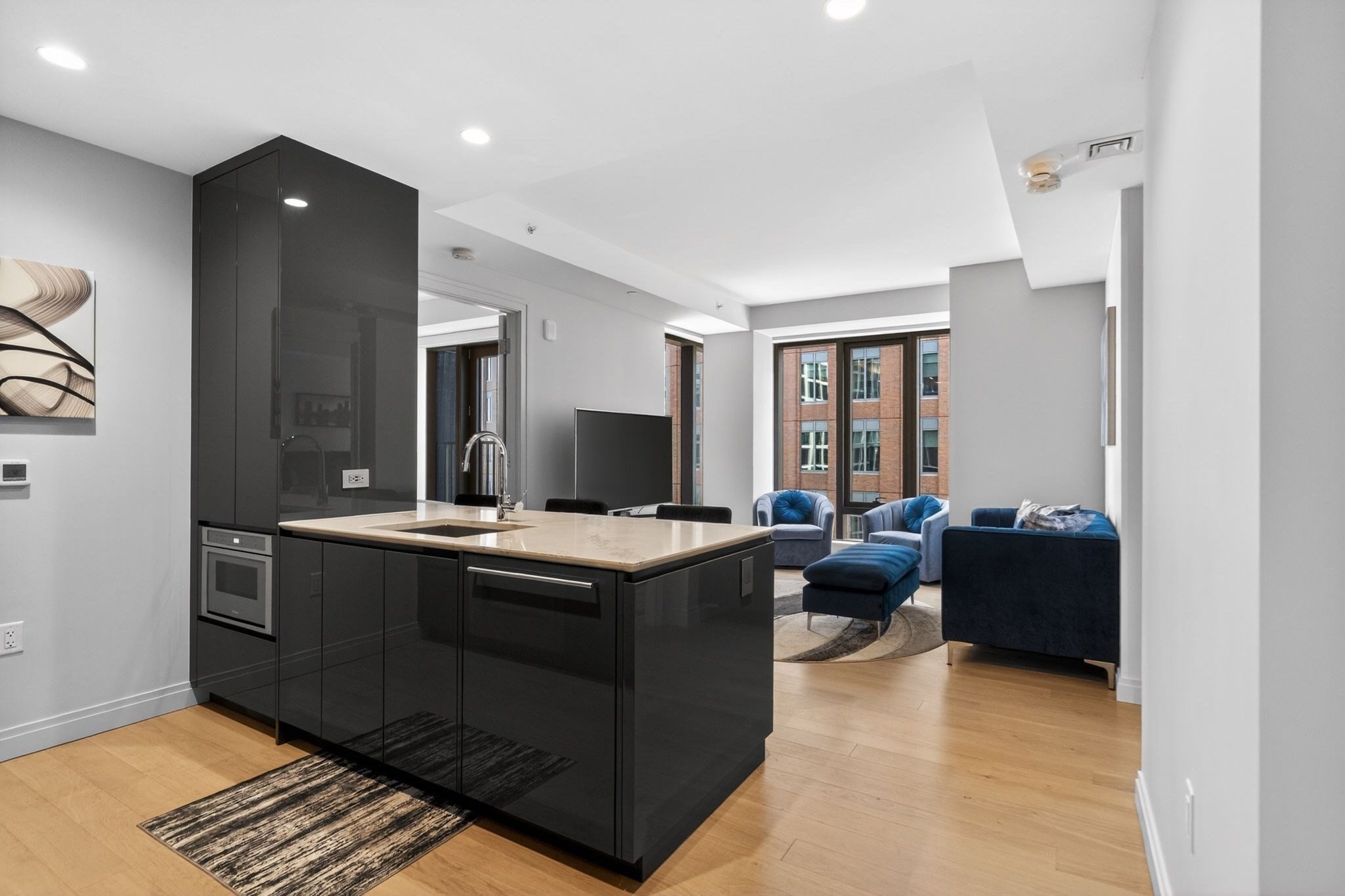135 Seaport Blvd # 1506 Property Photo 4