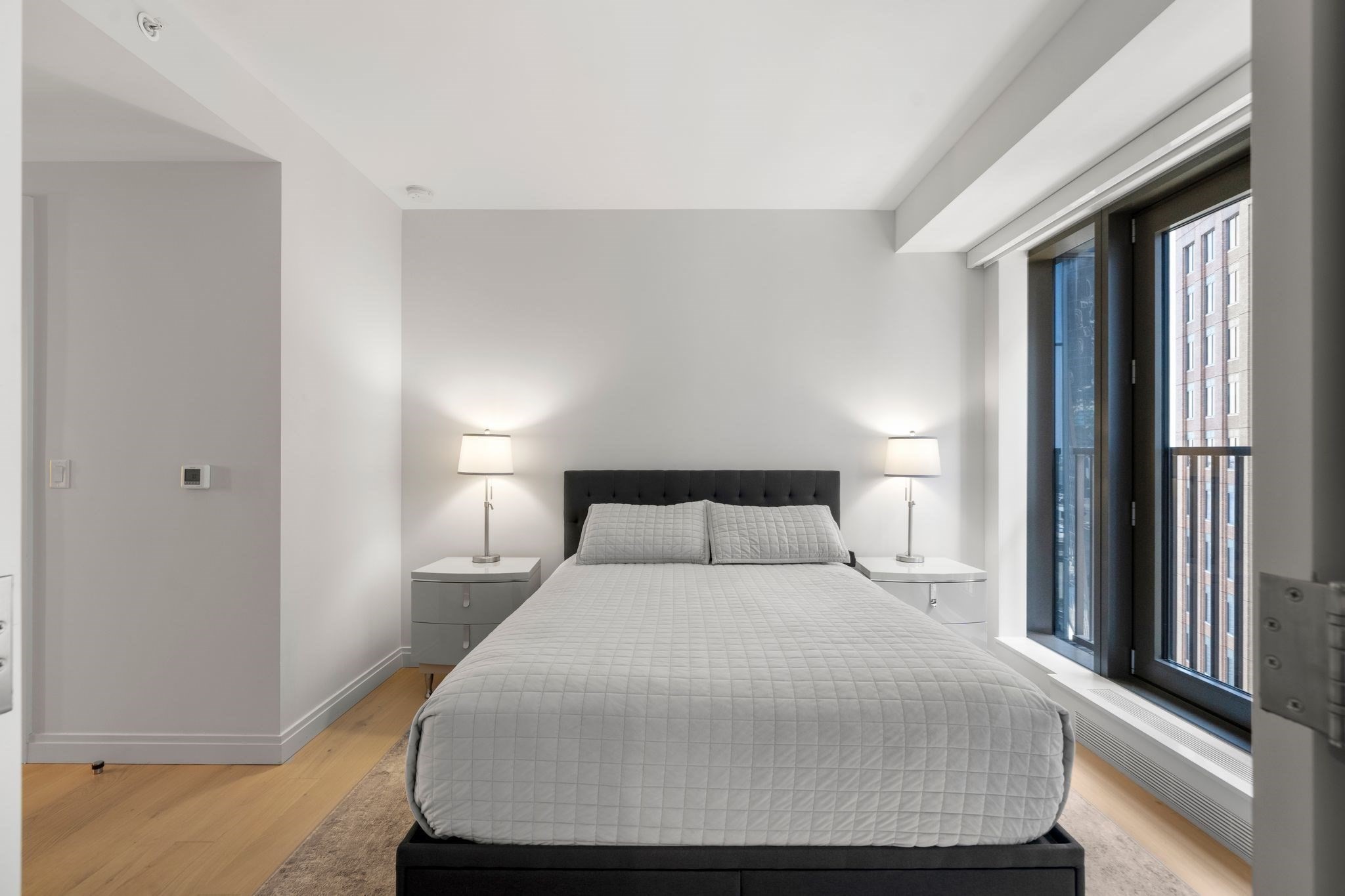 135 Seaport Blvd # 1506 Property Photo 10