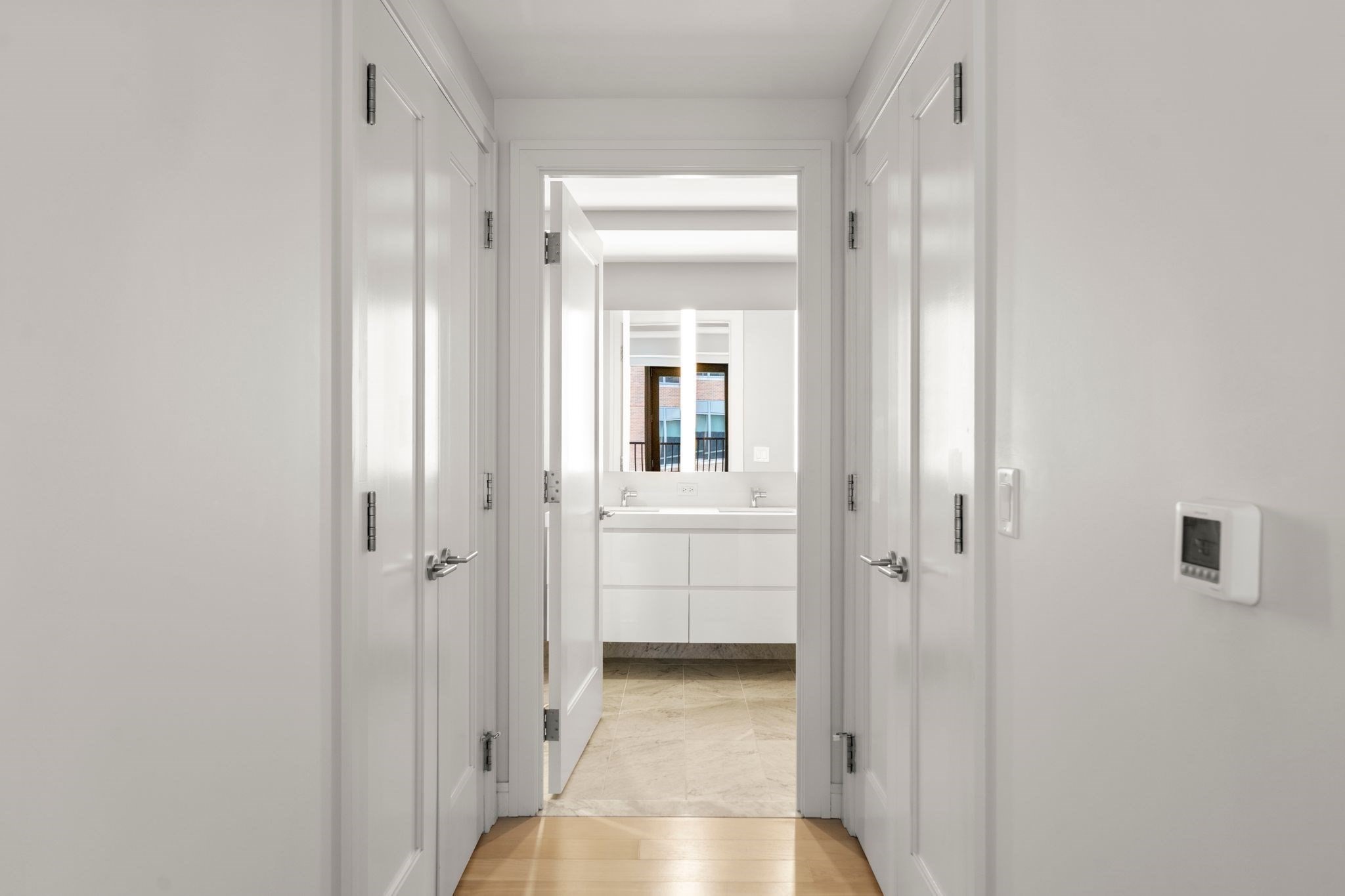 135 Seaport Blvd # 1506 Property Photo 12