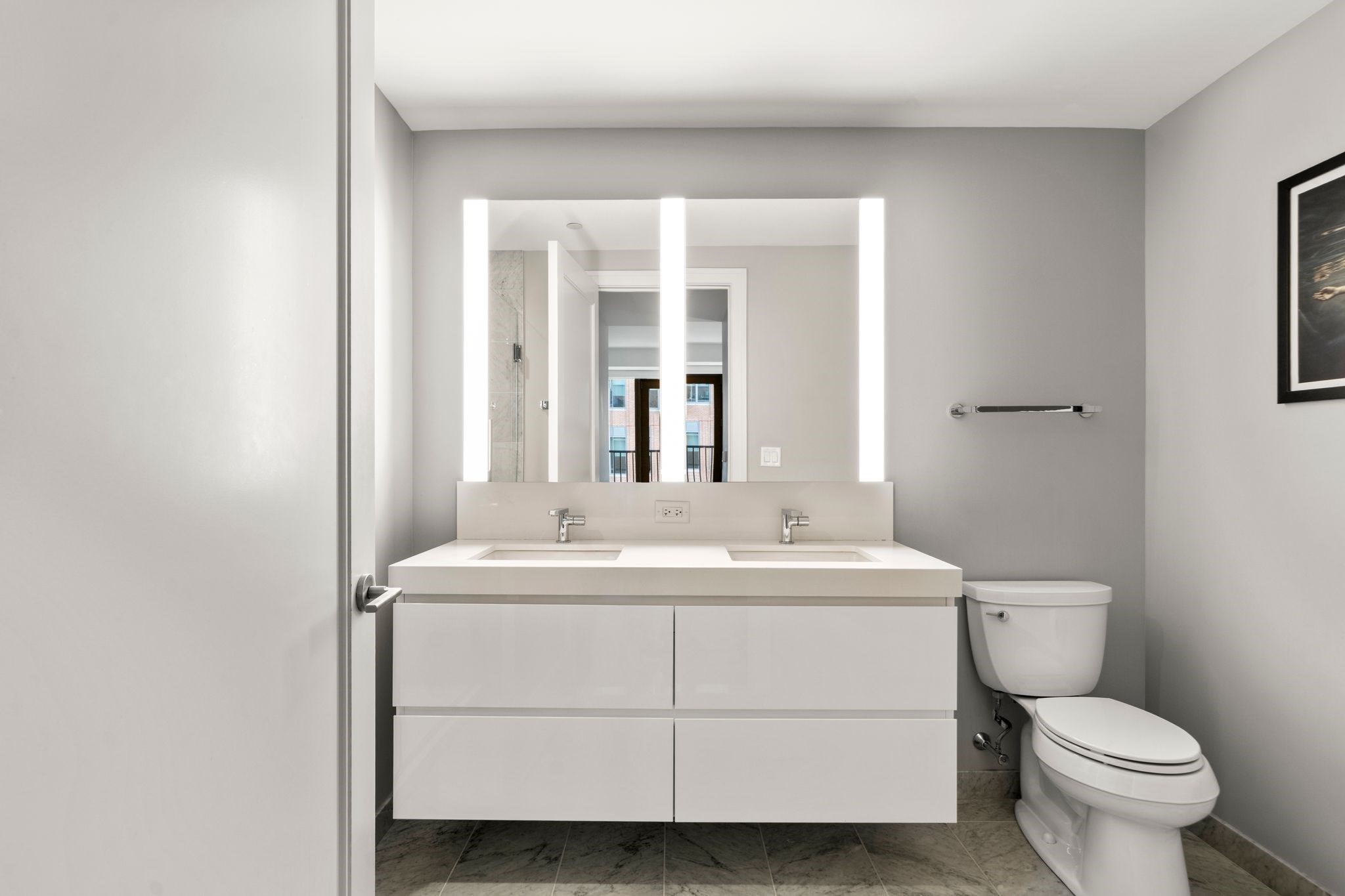 135 Seaport Blvd # 1506 Property Photo 13