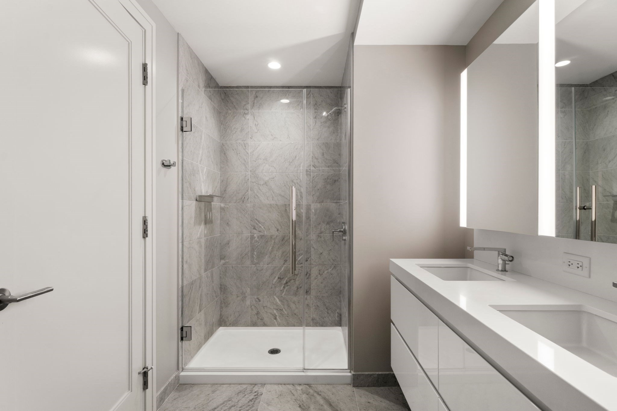 135 Seaport Blvd # 1506 Property Photo 14