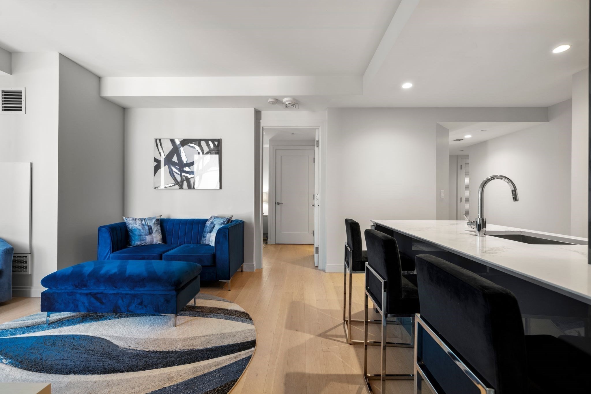 135 Seaport Blvd # 1506 Property Photo 15
