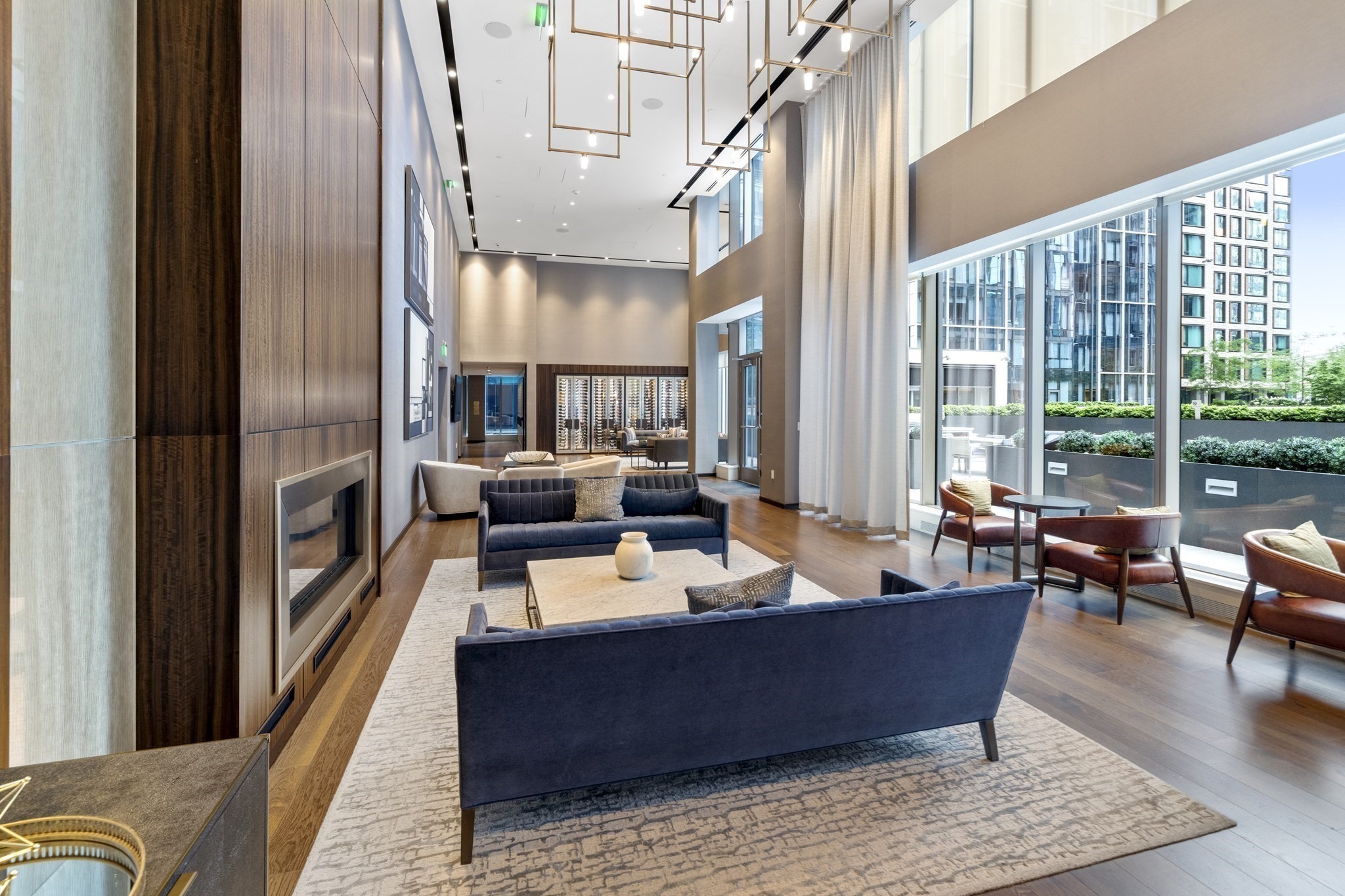 135 Seaport Blvd # 1506 Property Photo 20