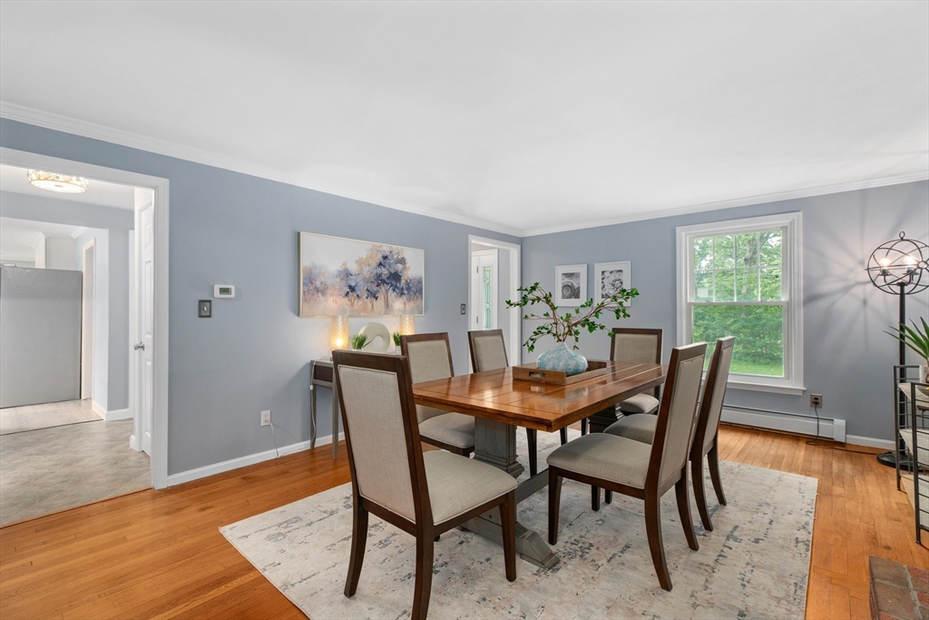 30 Pompositticutt St Property Photo 17