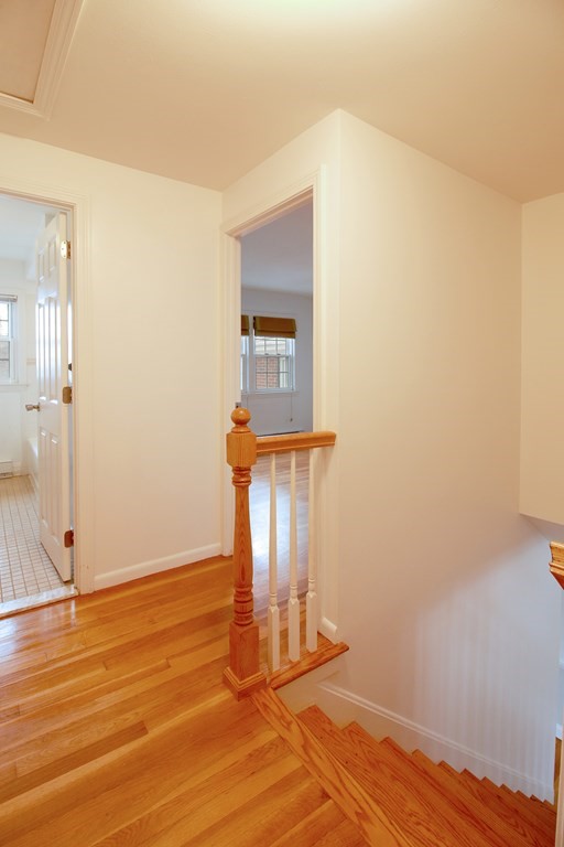 60 Lake St # D Property Photo 9