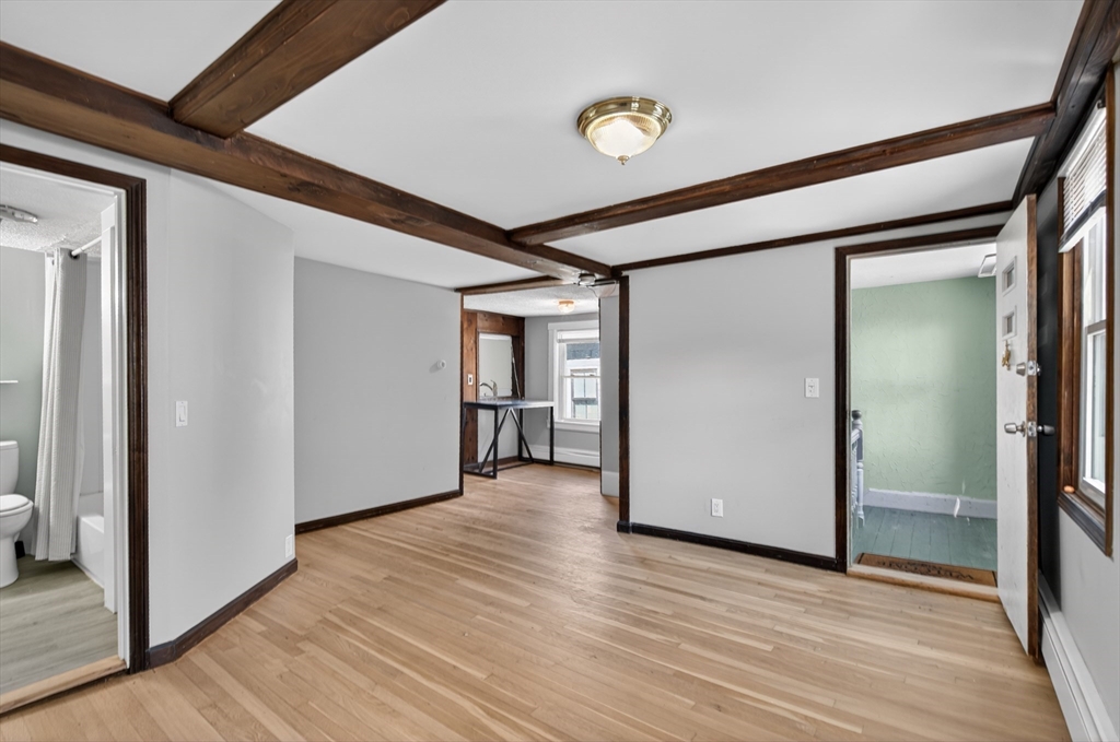 31 Williams Street Property Photo 4