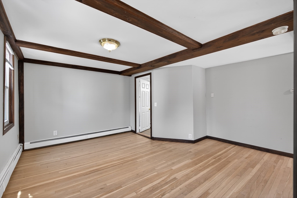 31 Williams Street Property Photo 5