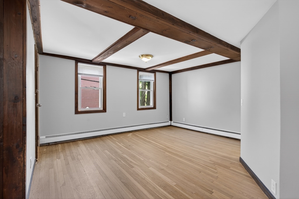 31 Williams Street Property Photo 6