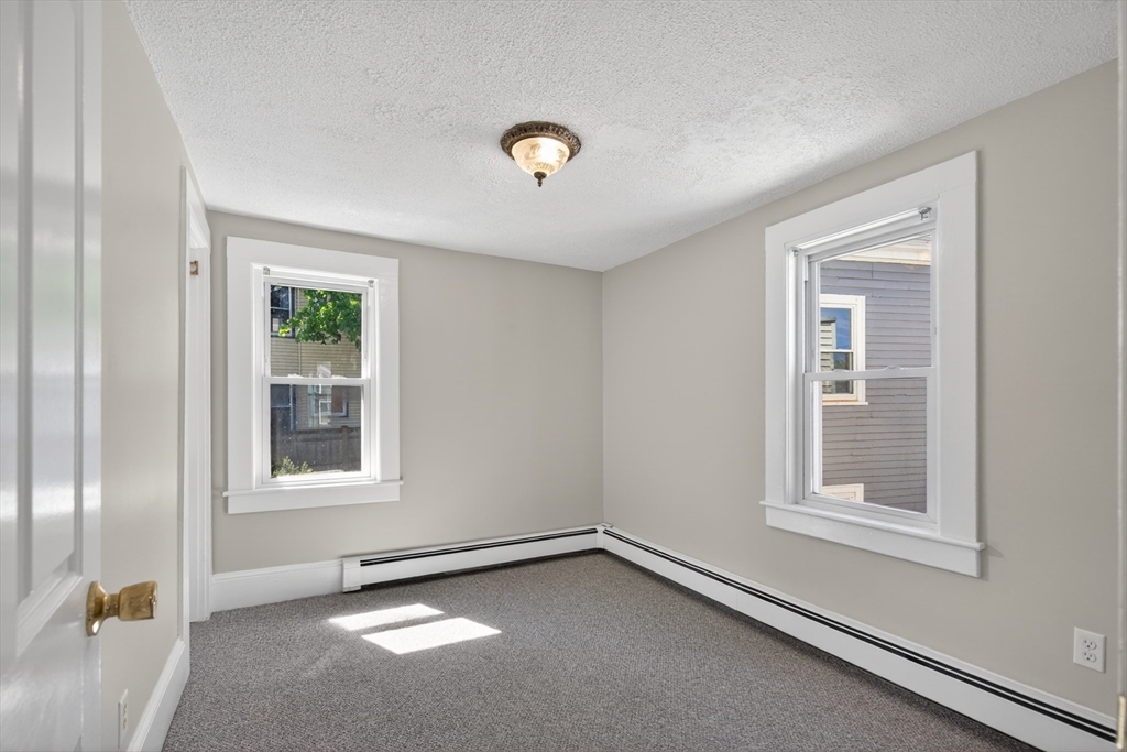 31 Williams Street Property Photo 13
