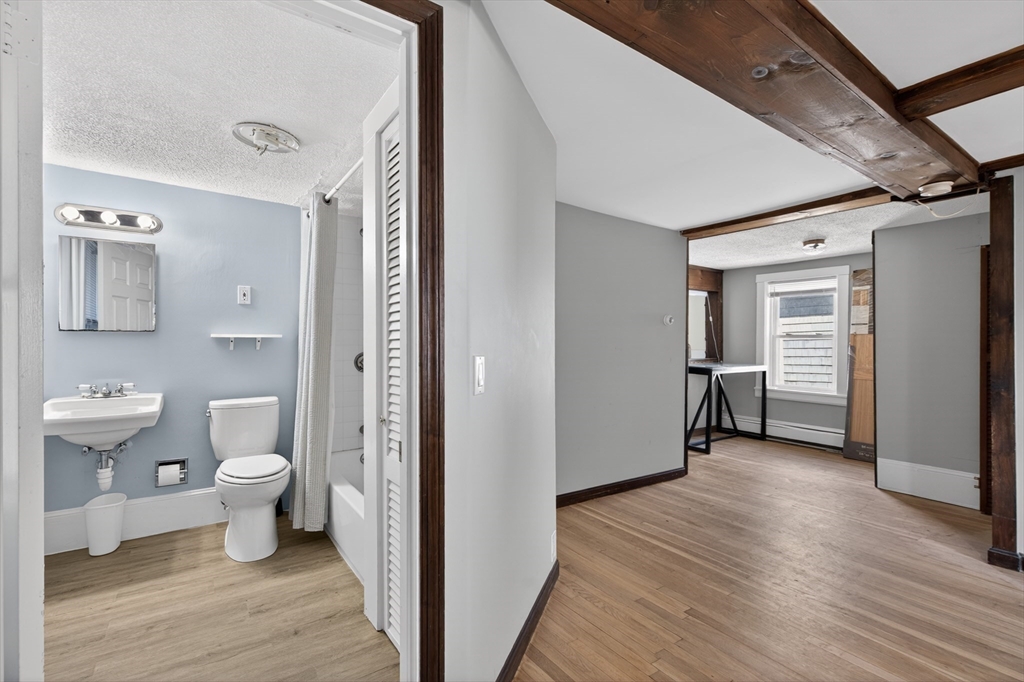 31 Williams Street Property Photo 16