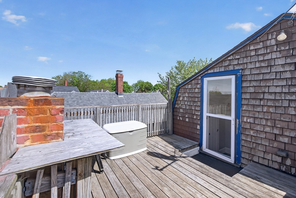 31 Williams Street Property Photo 20