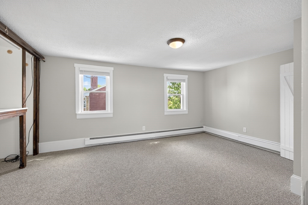 31 Williams Street Property Photo 29