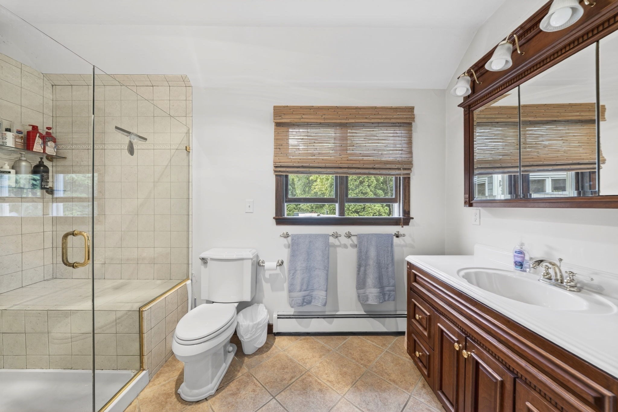 57 Center St Property Photo 18