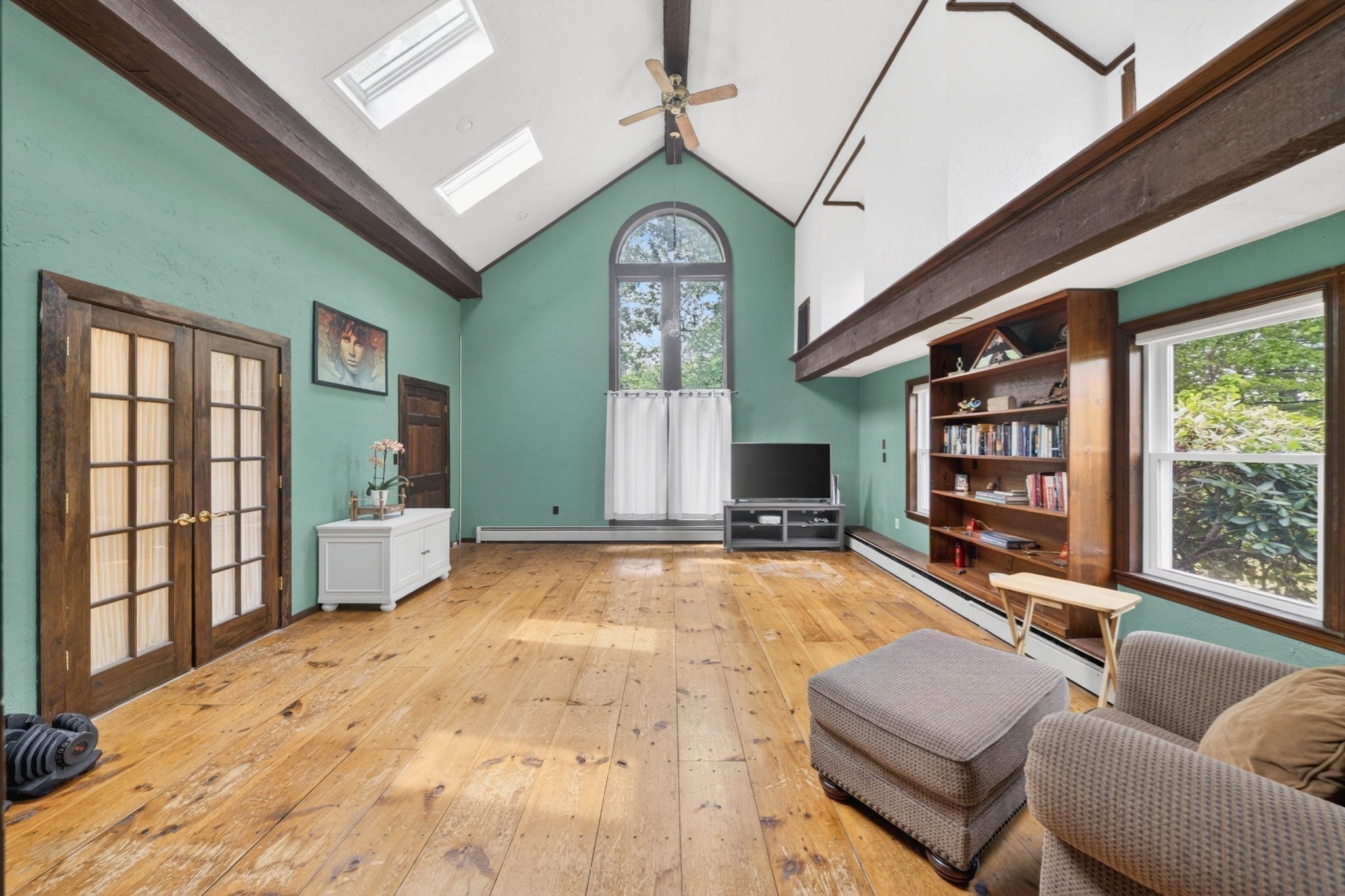 57 Center St Property Photo 20