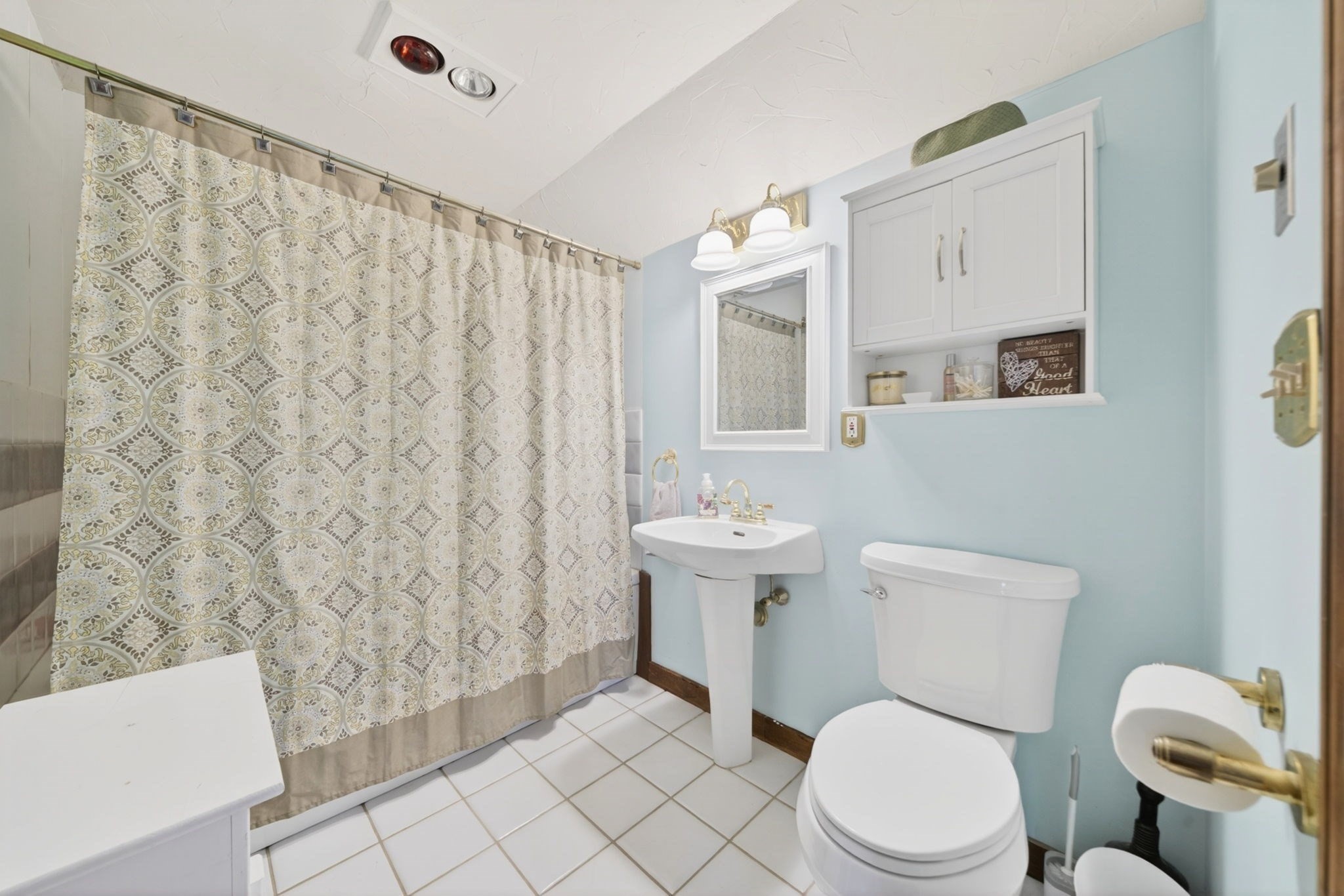 57 Center St Property Photo 26