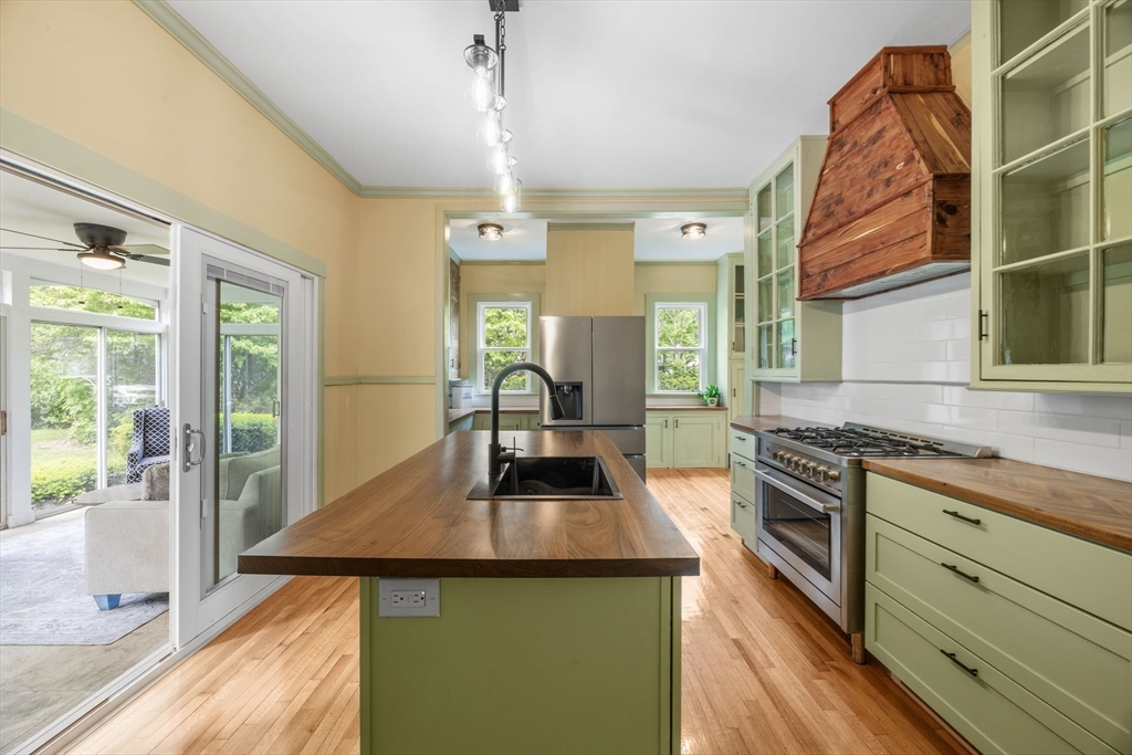 48 Union St Property Photo 11