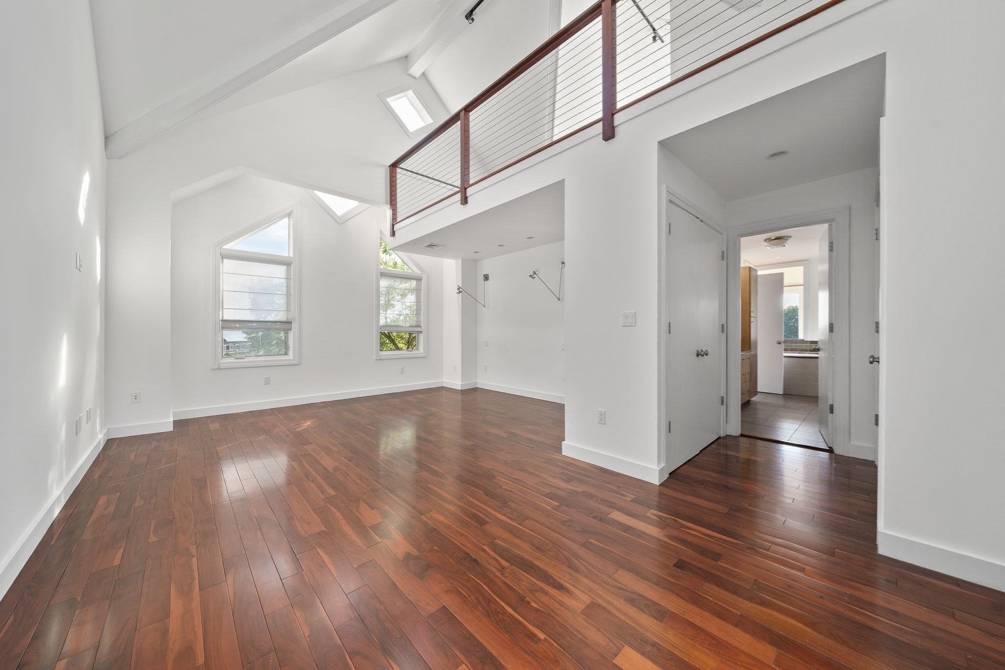 122 Parke Ave Property Photo 17
