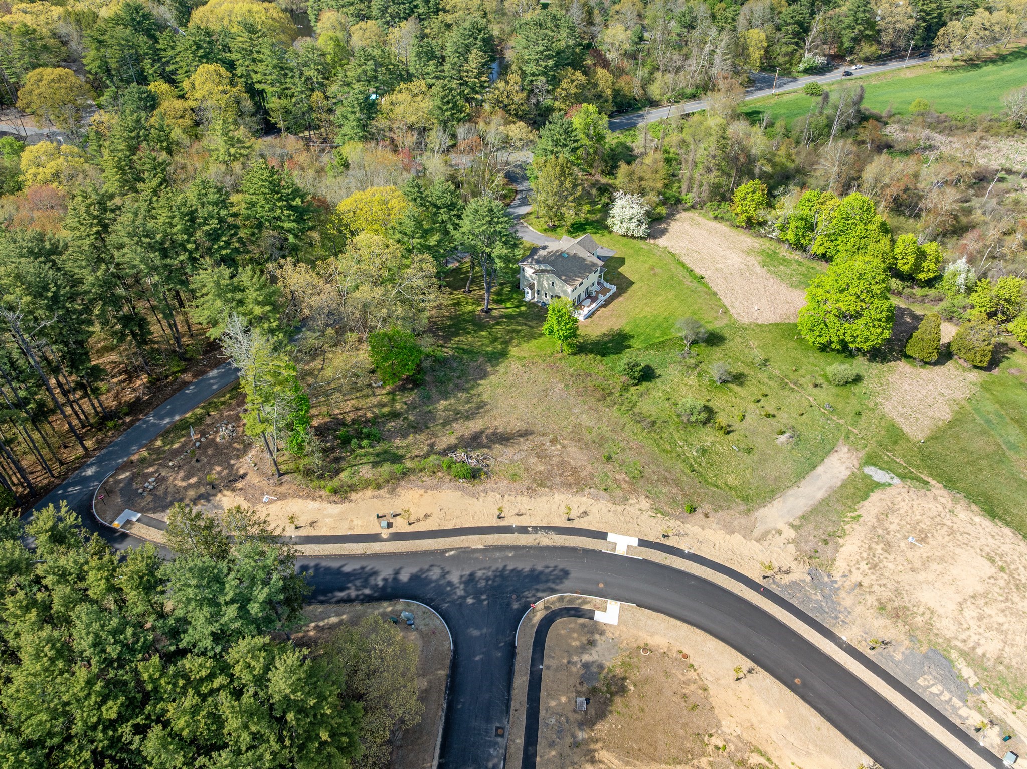 2 Pearl Way - Lot 1 Property Photo 2