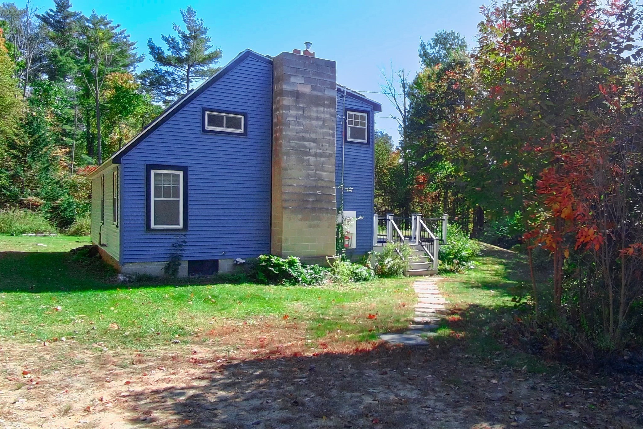 258 Allen Rd Property Photo 2