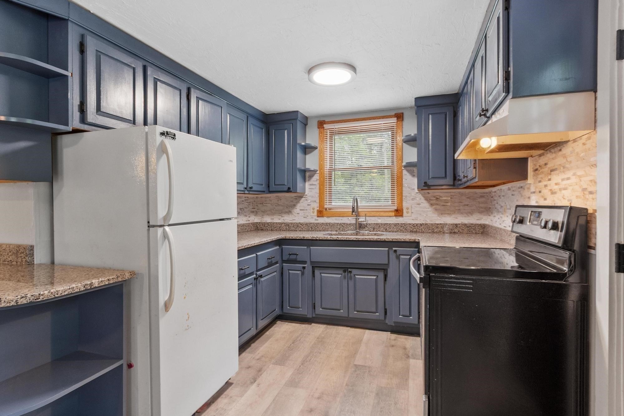 258 Allen Rd Property Photo 9