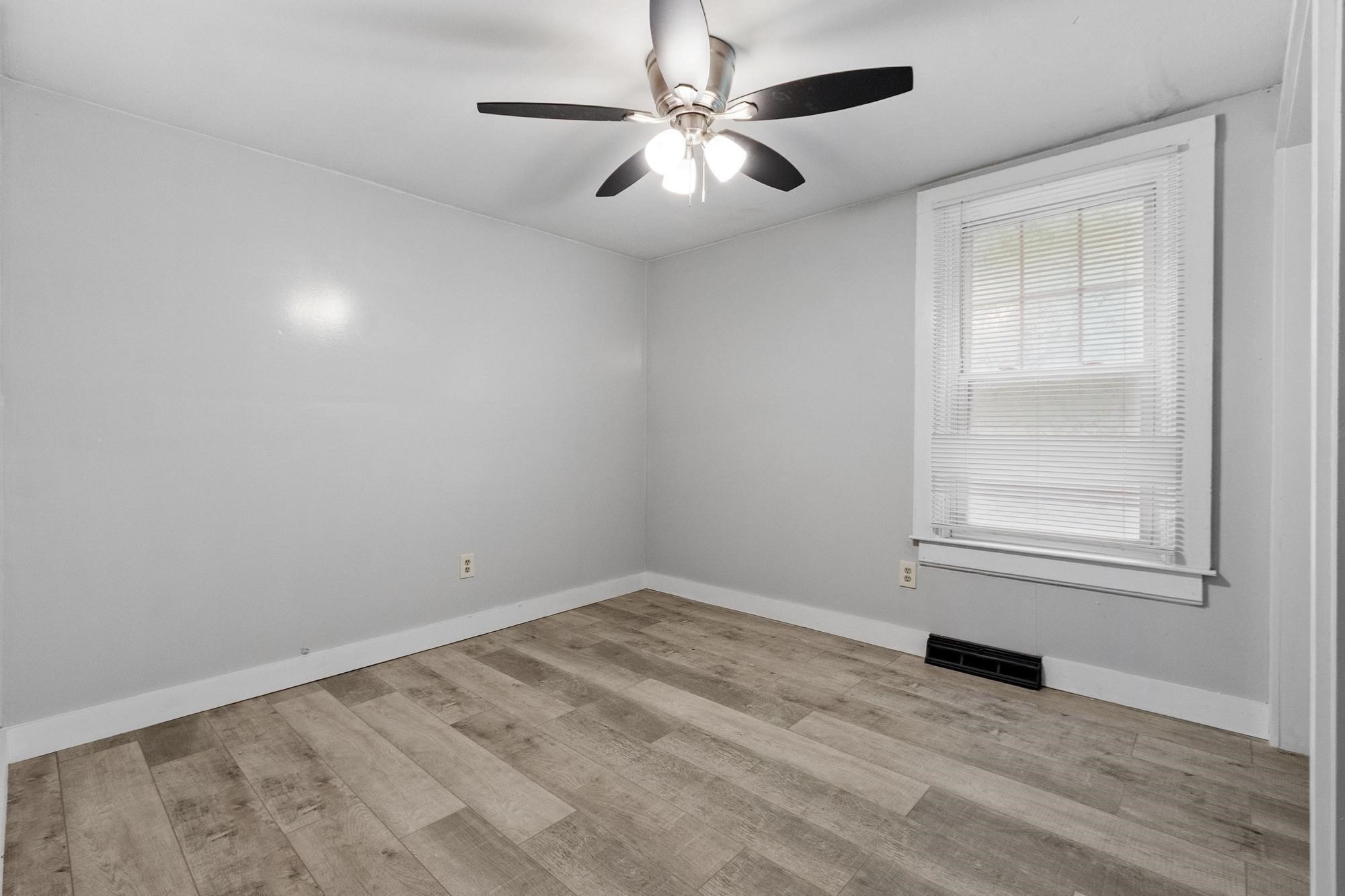 258 Allen Rd Property Photo 18
