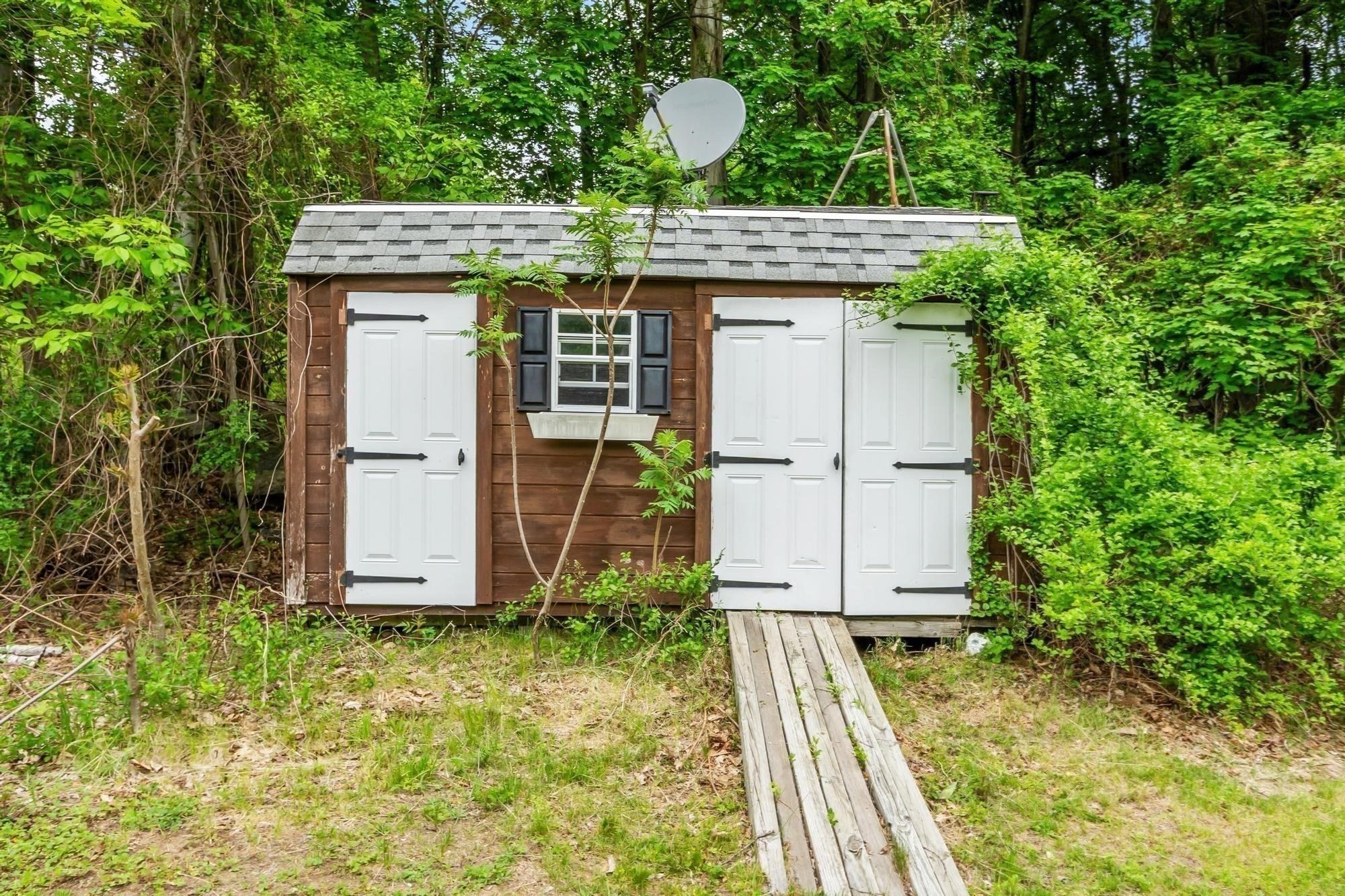 258 Allen Rd Property Photo 34