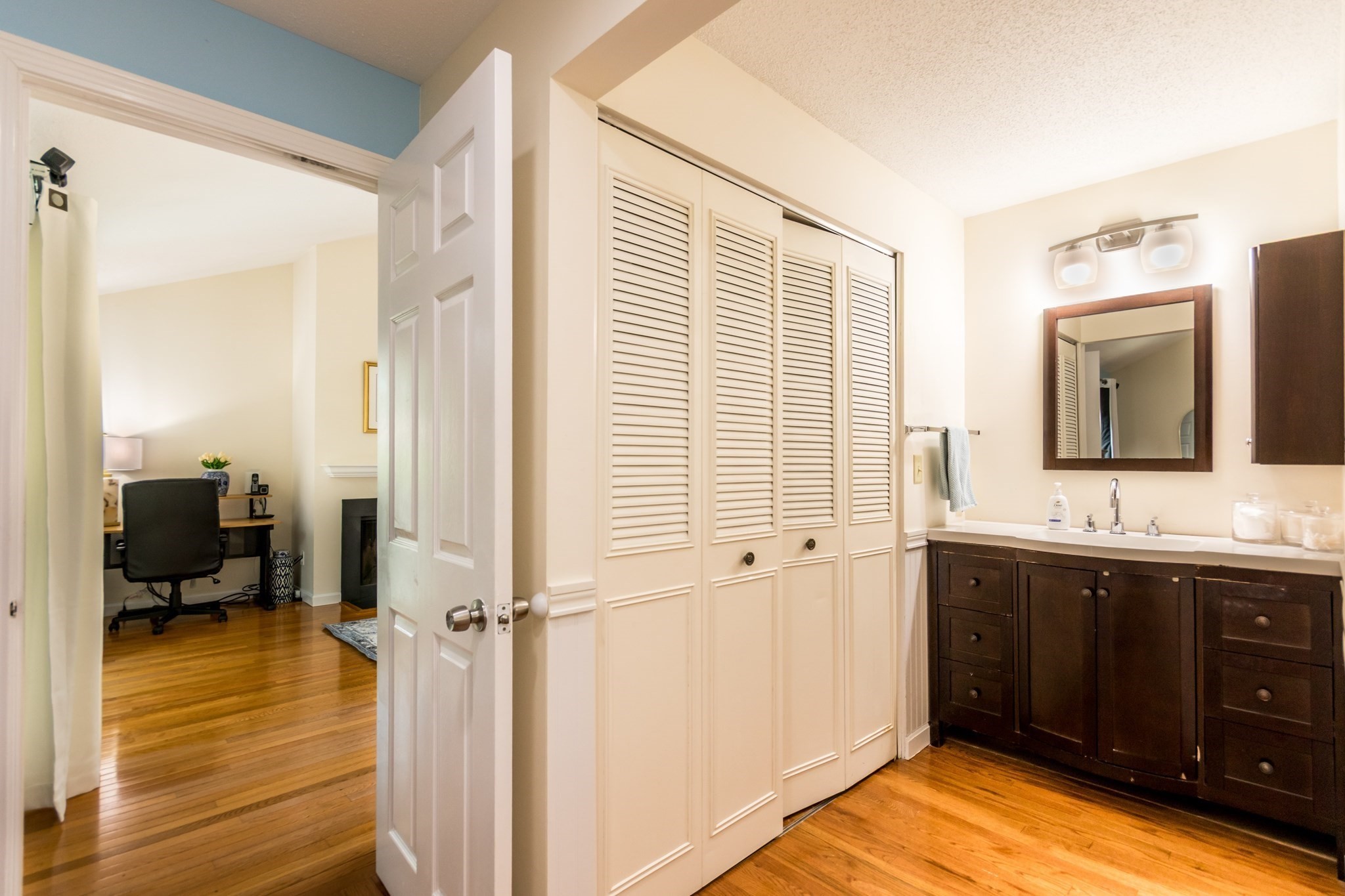 234 Seaward Bend # 234 Property Photo 16
