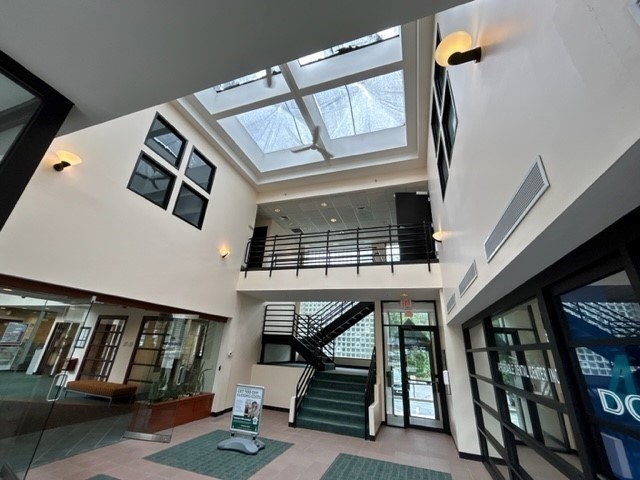 1168 Lakeview # 23a Property Photo 5