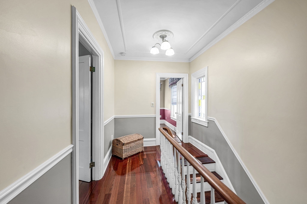 1030 Pine St Property Photo 16