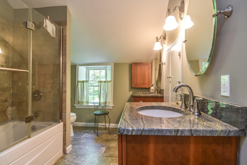 33 Grove Street Property Photo 19
