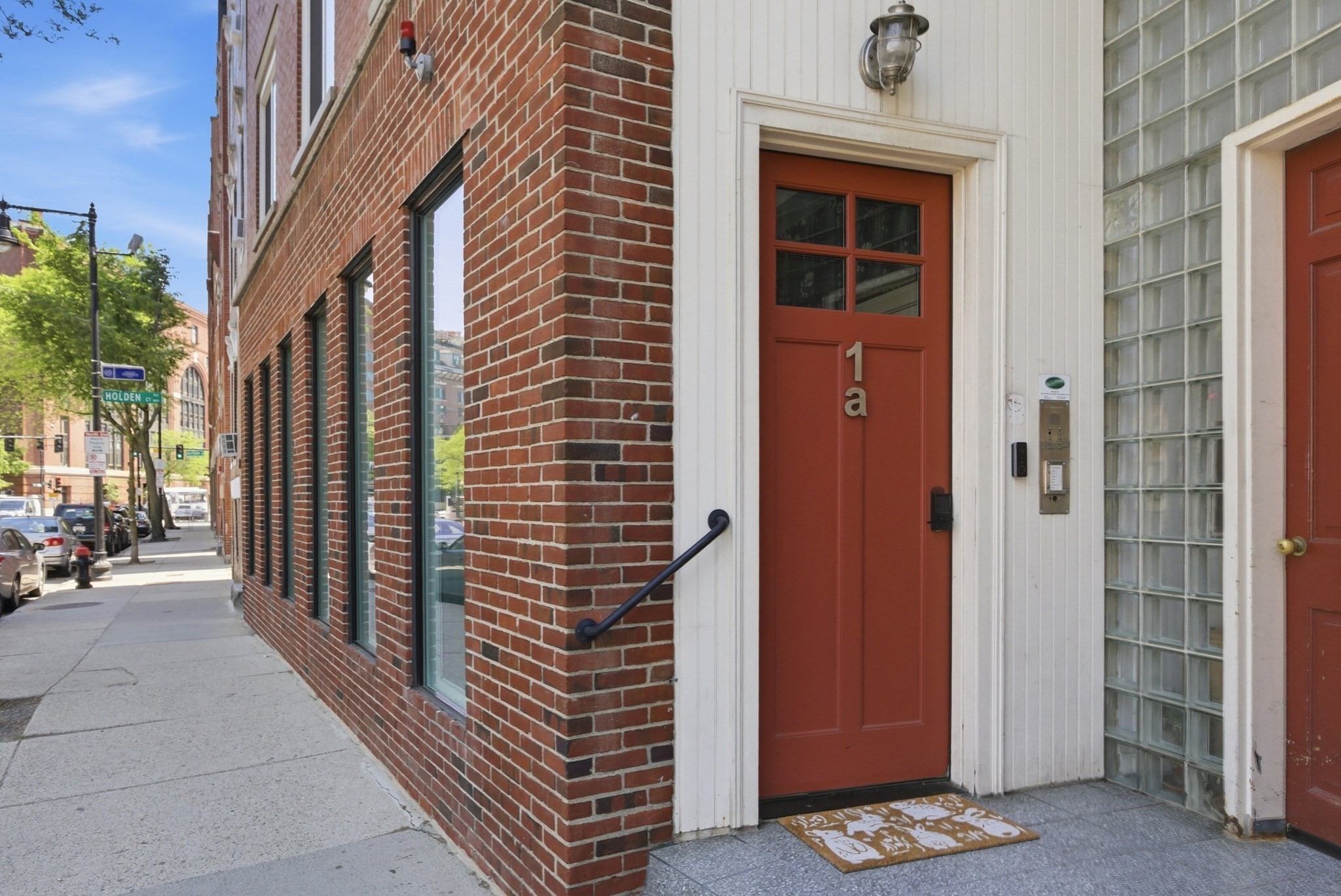 406-418 Commercial St # 1a Property Photo 2