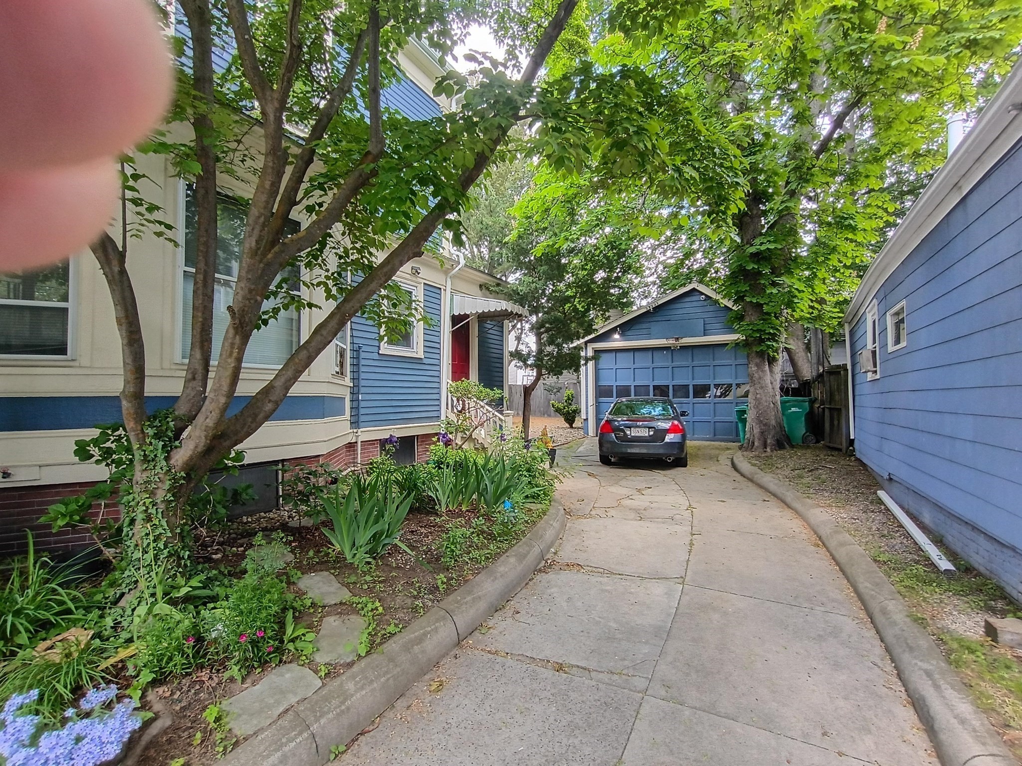 24 Cherry St Property Photo 4