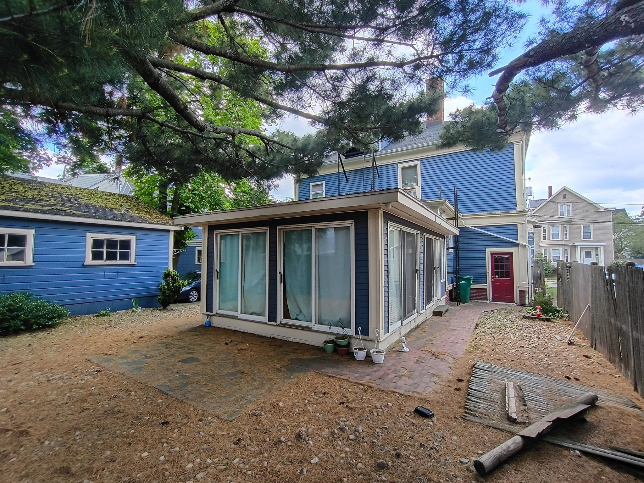 24 Cherry St Property Photo 12