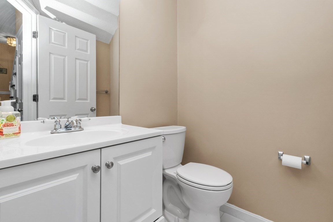 49 Bradford Commons Ln # 49 Property Photo 16