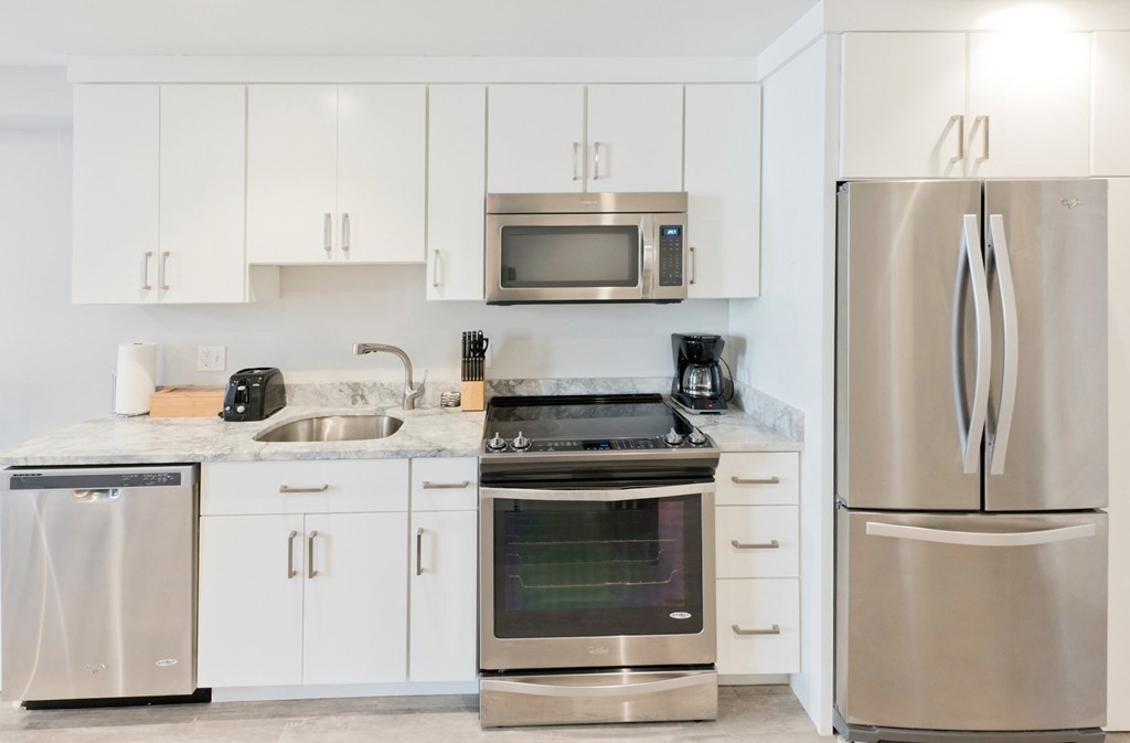 630 Washington # 410 Property Photo 4