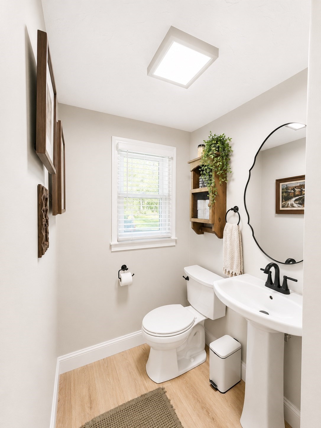 1096 Long Pond Rd Property Photo 28