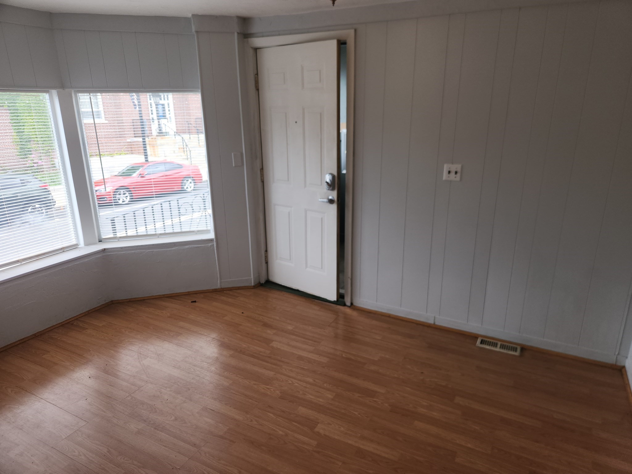 19 Forest St # 1A Property Photo 1