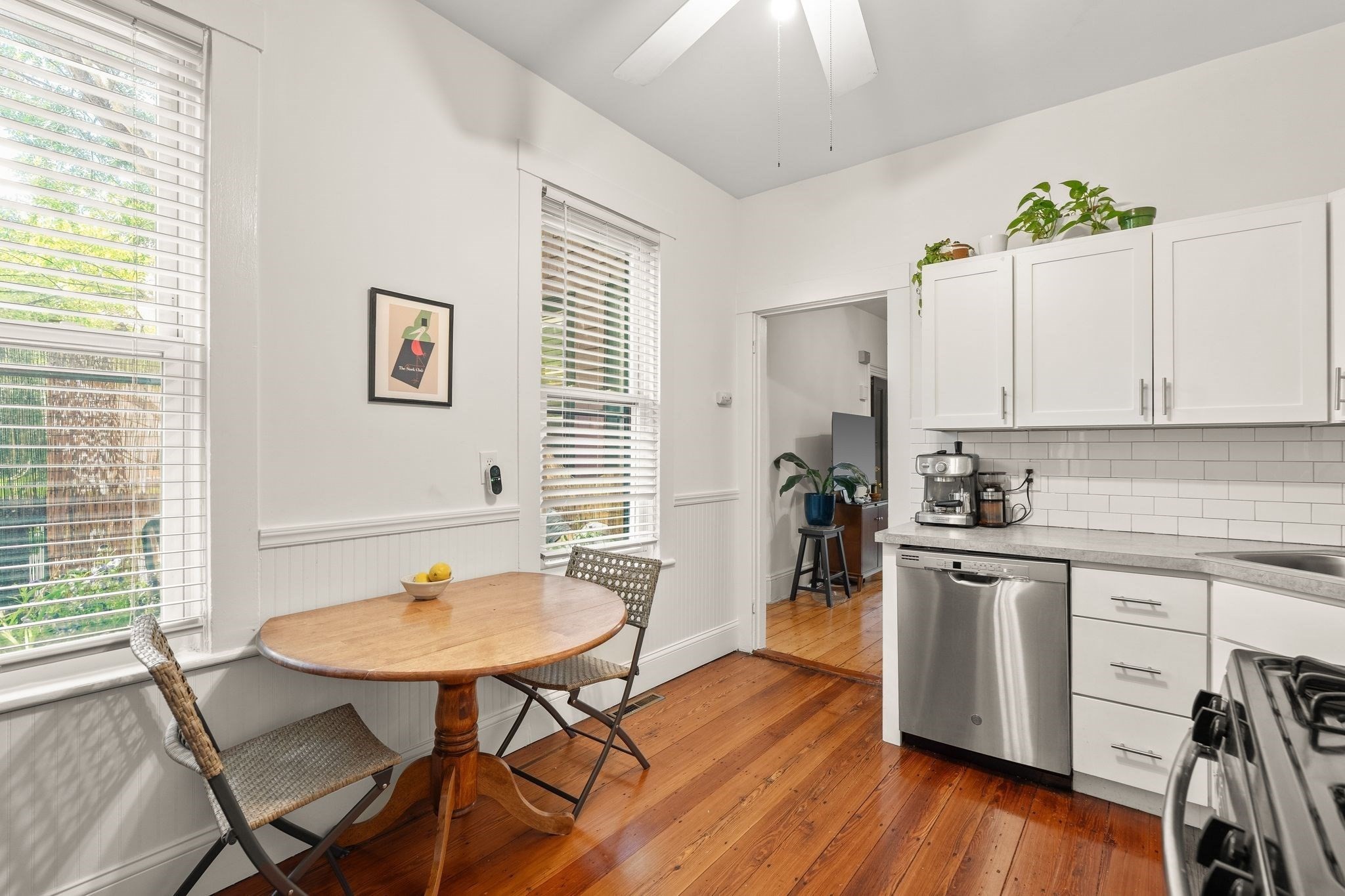 19 Walker St Property Photo 21