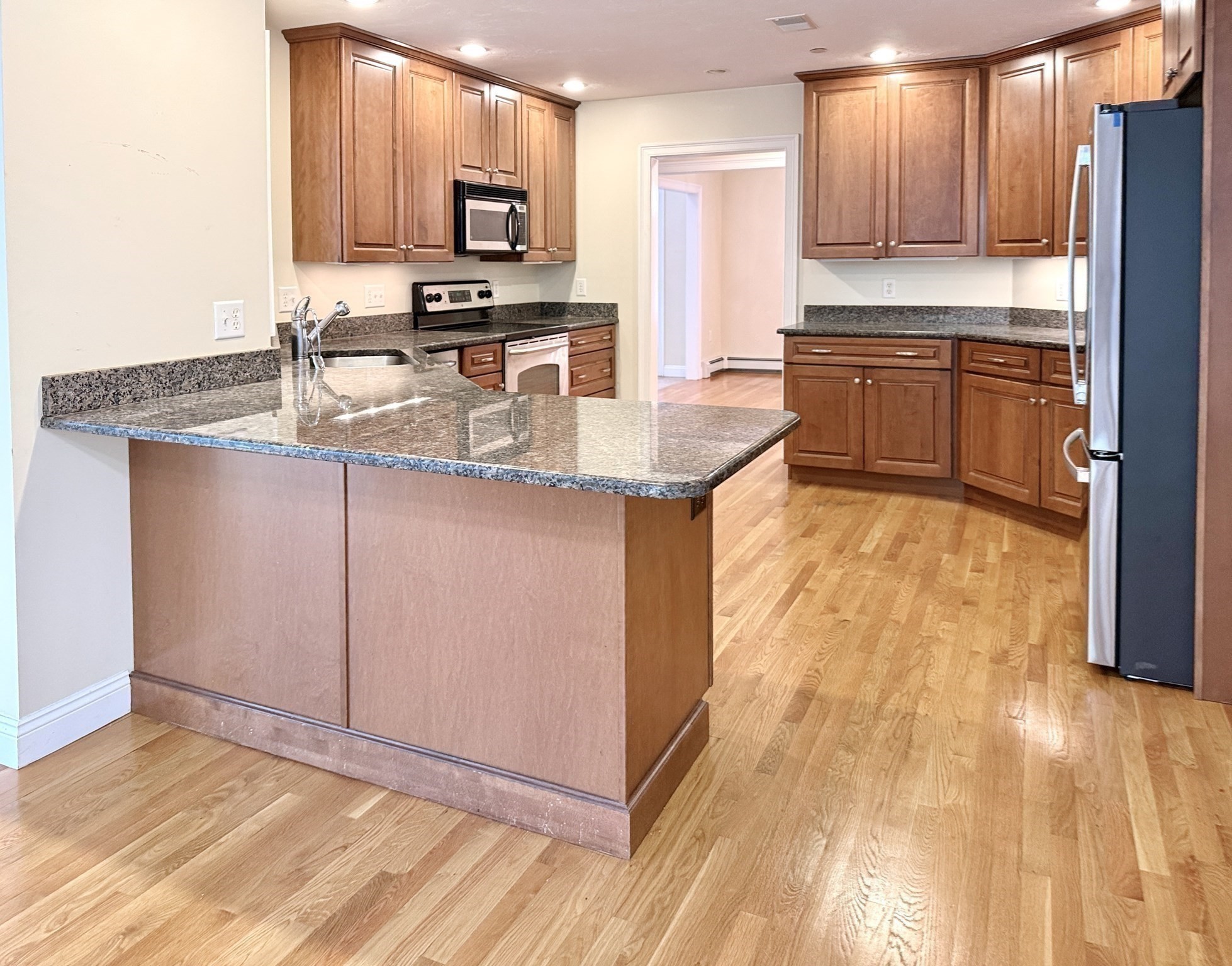 3 Harborlight Cir # 3 Property Photo 8