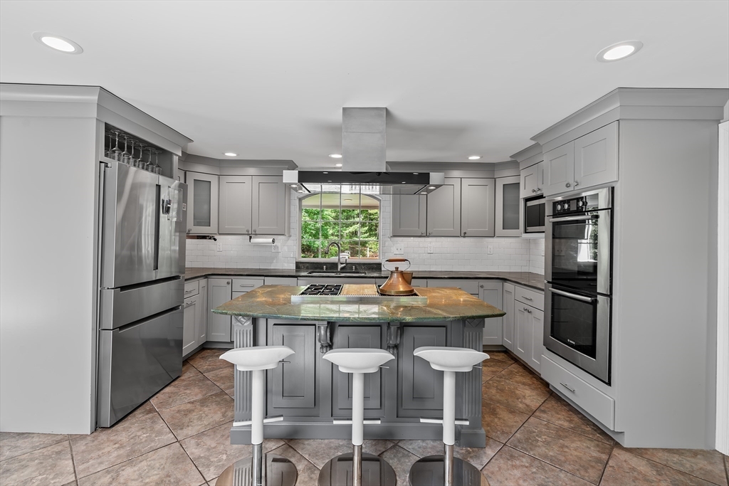 6 Brooks Hill Road Property Photo 13