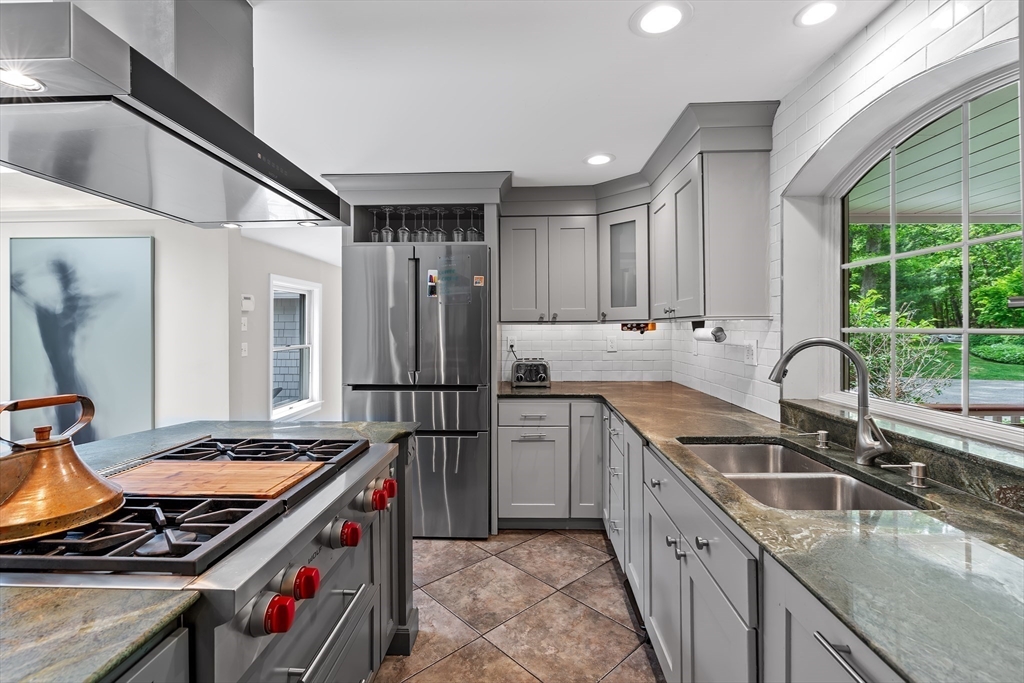 6 Brooks Hill Road Property Photo 15