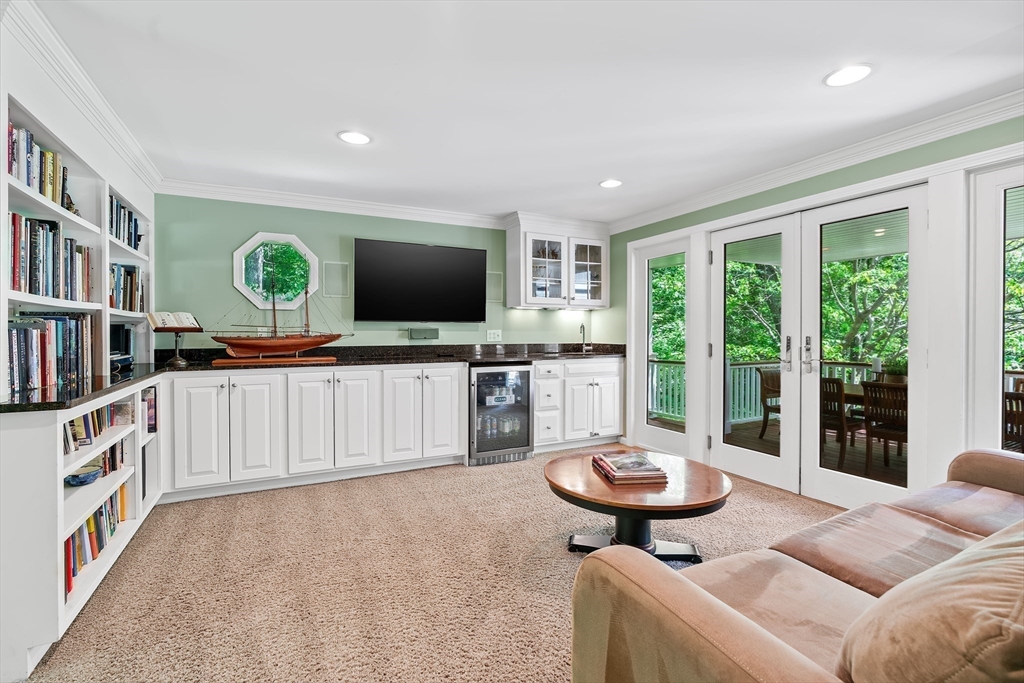 6 Brooks Hill Road Property Photo 22