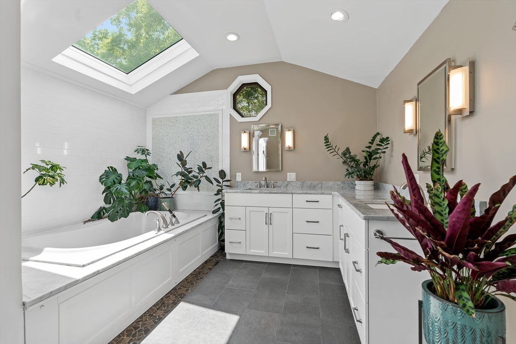6 Brooks Hill Road Property Photo 28