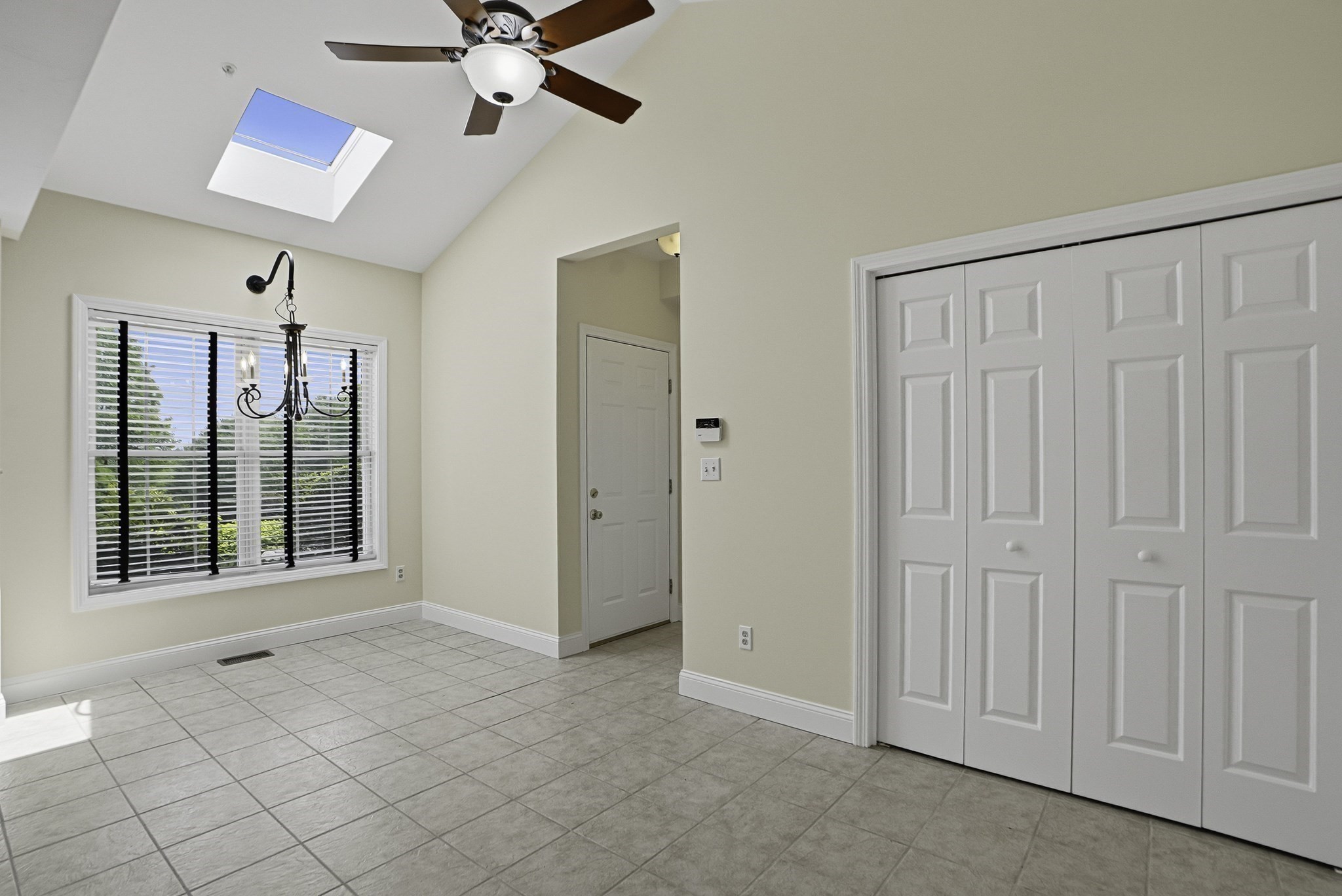 70 Orchard Meadow Dr # 70 Property Photo 11