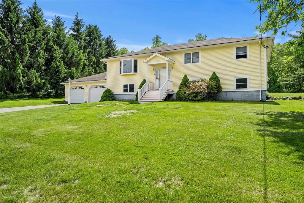 240 Hampstead St Property Photo 1
