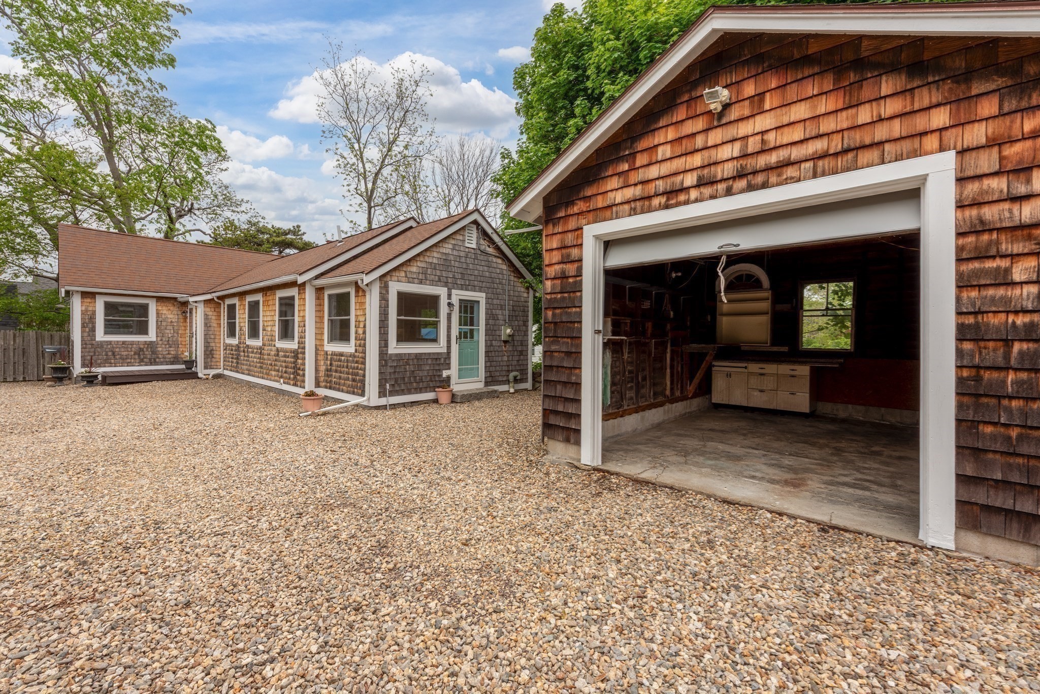 8 Hideaway Place Property Photo 17