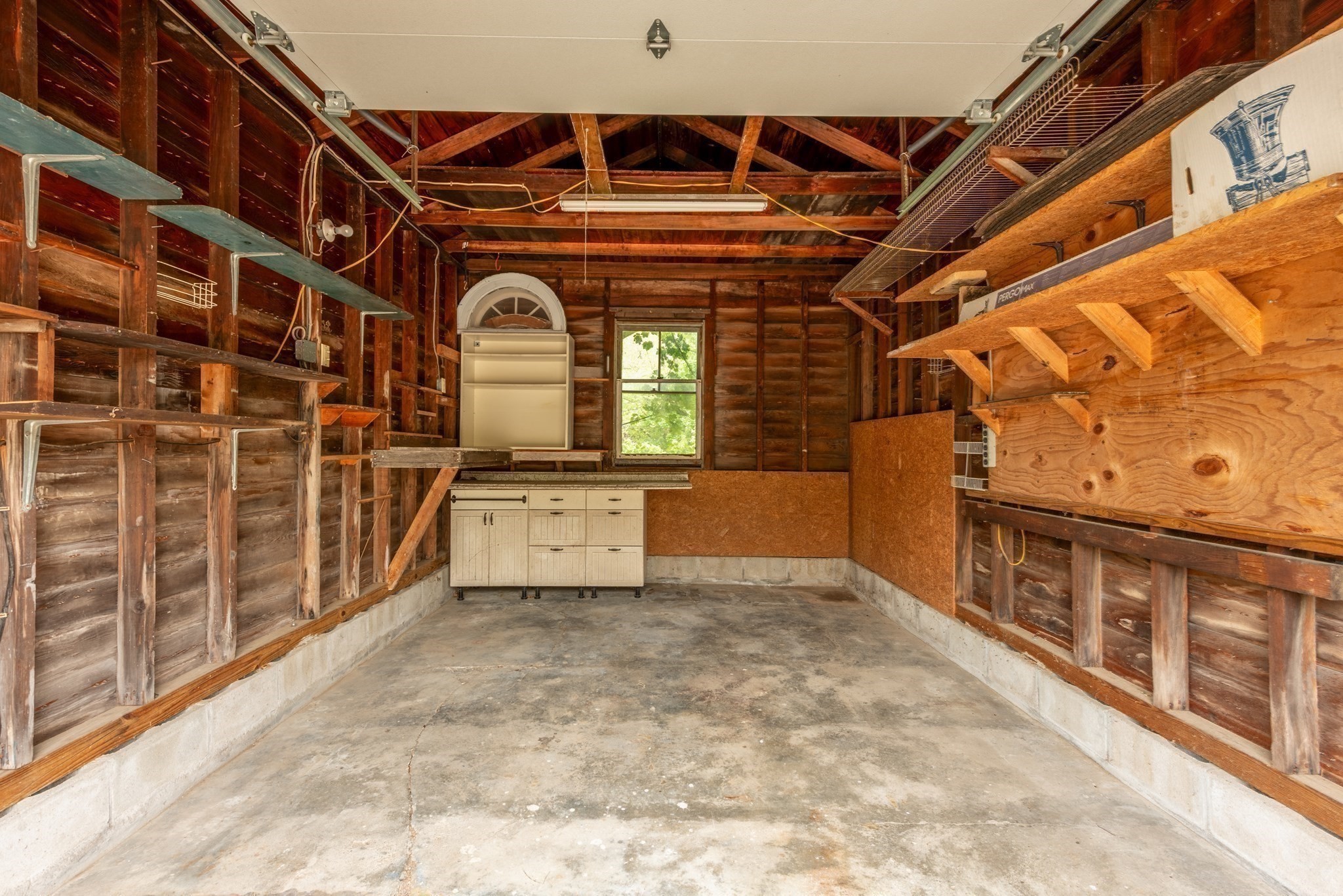 8 Hideaway Place Property Photo 18