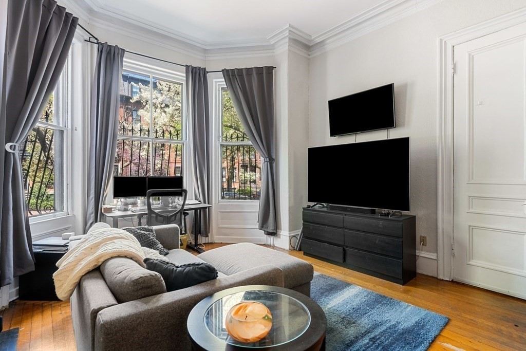 296 Marlborough St # 2 Property Photo 1